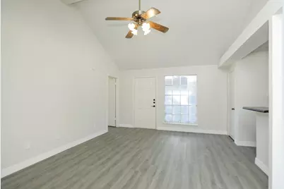 8531 Grand Knolls Drive, Houston, TX 77083 - Photo 7