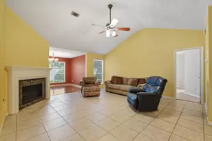 19018 Oakway Dr, Humble, TX 77346 - Photo 3