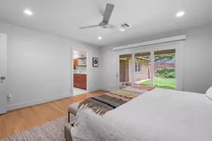 12334 Huntingwick Dr, Houston, TX 77024 - Photo 19