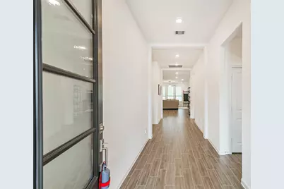 9411 Thornbluff Creek Court, Porter, TX 77365 - Photo 5