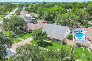 12011 Kirknoll Dr, Houston, TX 77089 - Photo 3