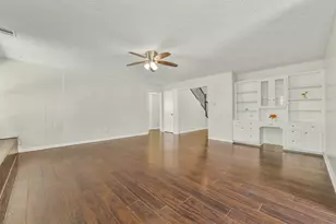 12011 Kirknoll Dr, Houston, TX 77089 - Photo 15