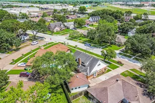 12011 Kirknoll Dr, Houston, TX 77089 - Photo 5