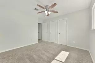 12011 Kirknoll Dr, Houston, TX 77089 - Photo 37