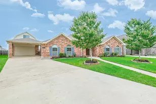 6811 Gonzales Pt, Manvel, TX 77578 - Photo 1