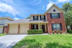 427 Birch Hill Dr, Sugar Land, TX 77479 - Photo 1