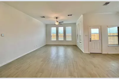 8710 Morning Glow Drive, Missouri City, TX 77459 - Photo 11