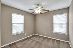 179 Binnacle Ct, Willis, TX 77318 - Photo 17