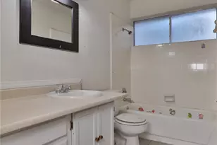 3 Ranch House Loop, Angleton, TX 77515 - Photo 21