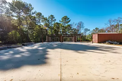 225 Foster Street, Alvin, TX 77511 - Photo 31