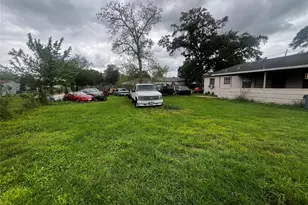 8038 Talton St, Houston, TX 77028 - Photo 13