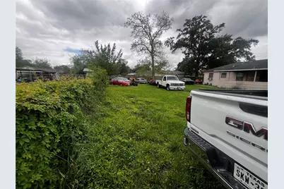 8038 Talton Street, Houston, TX 77028 - Photo 15