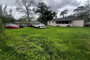 8038 Talton St, Houston, TX 77028 - Photo 15
