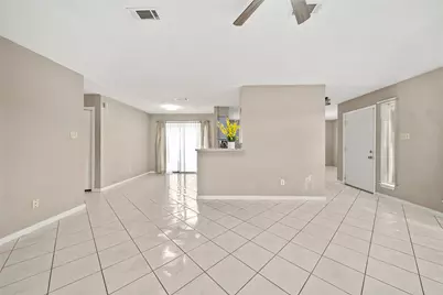 9526 Langdon Lane, Houston, TX 77036 - Photo 11