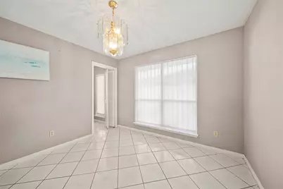 9526 Langdon Lane, Houston, TX 77036 - Photo 9