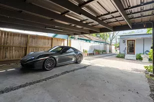 1116 Nadine St, Houston, TX 77009 - Photo 33