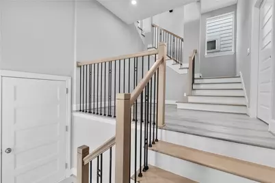 1210 W 17th Street #E, Houston, TX 77008 - Photo 3