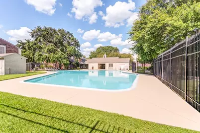 7965 Kendalia Drive, Houston, TX 77036 - Photo 39