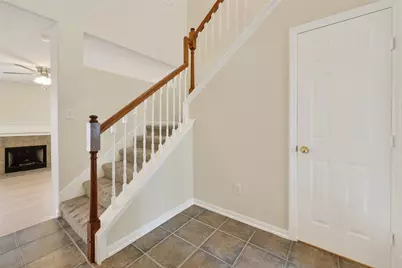 18 W Greenhill Terrace Place, The Woodlands, TX 77382 - Photo 5