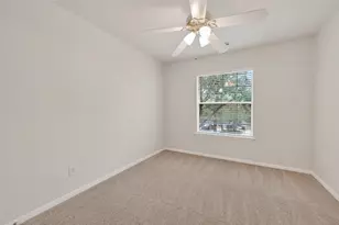 18 W Greenhill Terrace Pl, The Woodlands, TX 77382 - Photo 31