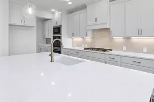 3511 Blue Mistflower Dr, Katy, TX 77493 - Photo 7