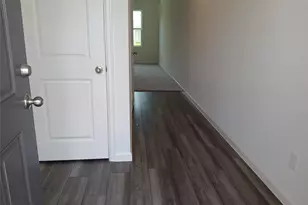 7837 Pink Dahlia Dr, Houston, TX 77016 - Photo 5