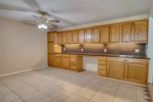 3115 W Creek Club Dr, Missouri City, TX 77459 - Photo 5