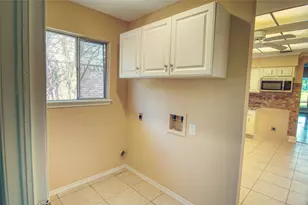 3115 W Creek Club Dr, Missouri City, TX 77459 - Photo 13