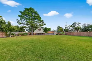 4901 Burning Tree Dr, Baytown, TX 77521 - Photo 43