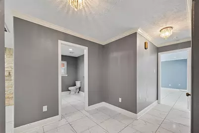 4901 Burning Tree Drive, Baytown, TX 77521 - Photo 19