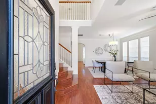 10711 N Belmont Ct, Houston, TX 77065 - Photo 3