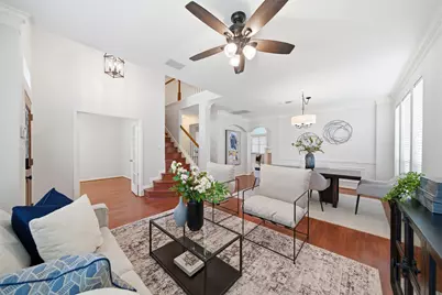 10711 N Belmont Court, Houston, TX 77065 - Photo 5