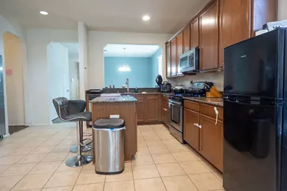 1414 S Maple Drive, Katy, TX 77493 - Photo 9