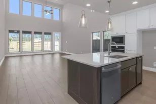 12755 Copperbush Dr, Conroe, TX 77302 - Photo 9