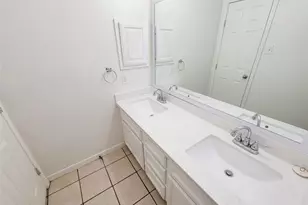 3610 Honey Creek Dr, Sugar Land, TX 77478 - Photo 41