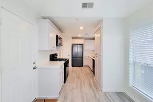 3610 Honey Creek Dr, Sugar Land, TX 77478 - Photo 19