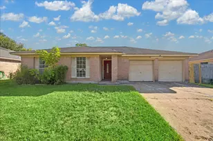 12006 Pompton Dr, Houston, TX 77089 - Photo 1
