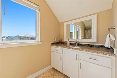 1640 Windsong Way, Tiki Island, TX 77554 - Photo 29