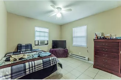 4753 Mallow Street #c, Houston, TX 77033 - Photo 7