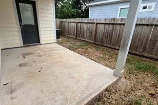 826 Omeara, Montgomery, TX 77316 - Photo 5