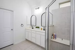 9311 Gilbert Hollow Dr, Rosenberg, TX 77469 - Photo 19