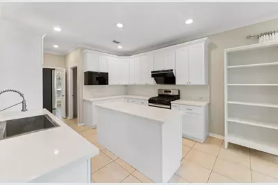 6518 Felicia Oaks Trail, Houston, TX 77064 - Photo 11