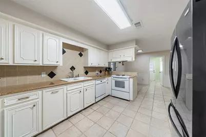 1743 S Houston Avenue, Humble, TX 77396 - Photo 13
