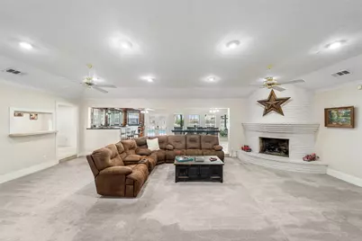 1743 S Houston Avenue, Humble, TX 77396 - Photo 3