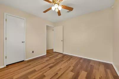 2525 40th Avenue N, Texas City, TX 77590 - Photo 25