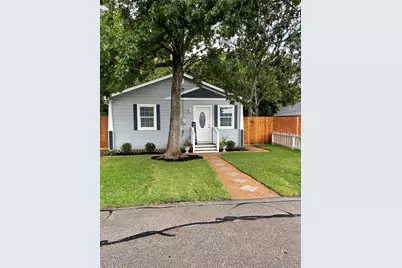 602 N Michigan, League City, TX 77573 - Photo 1