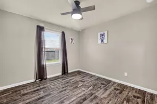15210 Victoria, Baytown, TX 77523 - Photo 17