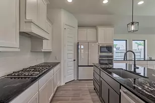 13147 Soaring Frst Dr, Conroe, TX 77302 - Photo 11