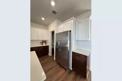 6630 Escondido Drive, Rosharon, TX 77583 - Photo 9