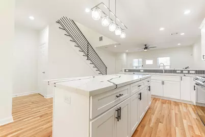 4830 Burma Road #A B, Houston, TX 77033 - Photo 11